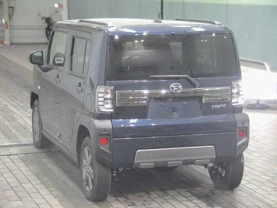Daihatsu TAFT