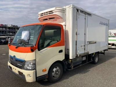 Hino DUTRO  с аукциона в Японии