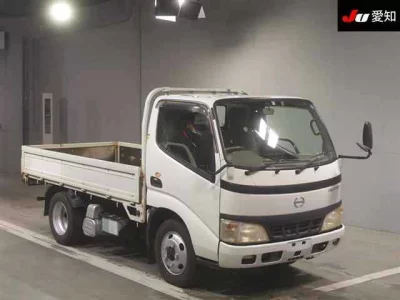 Hino DUTRO  с аукциона в Японии