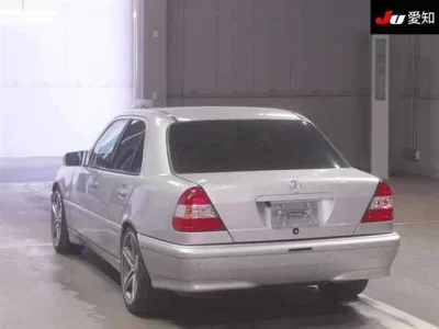 Mercedes-Benz C CLASS  с аукциона в Японии