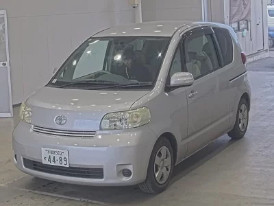 Toyota PORTE