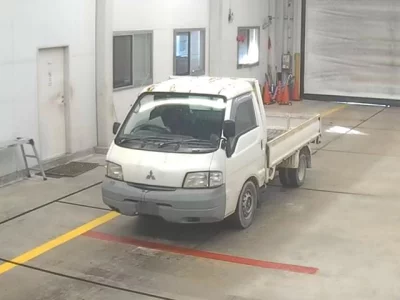 Mitsubishi DELICA TRUCK