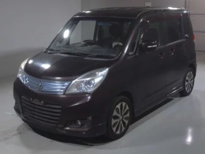 Mitsubishi DELICA D2