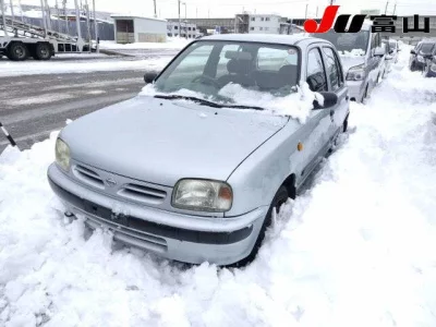 Nissan MARCH  с аукциона в Японии
