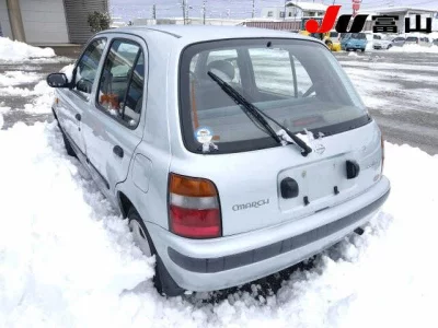 Nissan MARCH  с аукциона в Японии