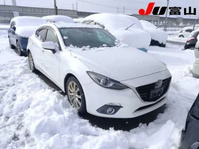 Mazda AXELA  с аукциона в Японии