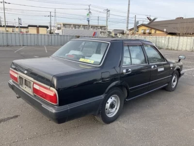 Nissan CEDRIC