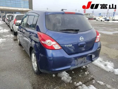 Nissan TIIDA