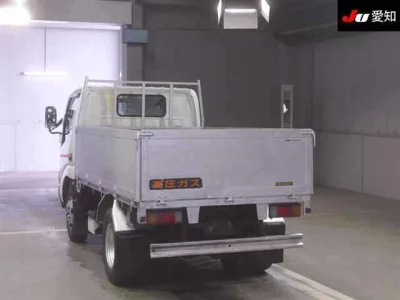 Hino DUTRO  с аукциона в Японии