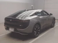 Toyota CROWN CROSSOVER лот № 52056 оценка 4  с аукциона в Японии 1