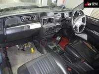Toyota CROWN COMFORT лот № 4132 оценка R  с аукциона в Японии 2