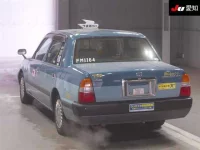 Toyota CROWN COMFORT лот № 4132 оценка R  с аукциона в Японии 1