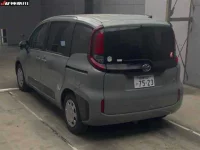 Toyota SIENTA лот № 6302 оценка 3.5  с аукциона в Японии 1