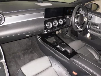 Mercedes-Benz CLA CLASS  с аукциона в Японии