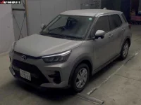 Toyota RAIZE лот № 6303 оценка 3.5  с аукциона в Японии 2