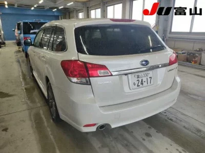 Subaru LEGACY  с аукциона в Японии