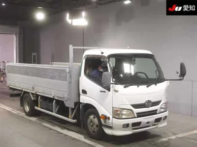 Hino DUTRO  с аукциона в Японии