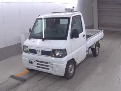 Nissan CLIPPER TRUCK