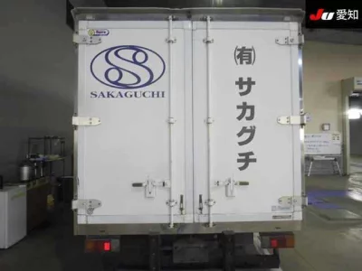 Hino DUTRO  с аукциона в Японии