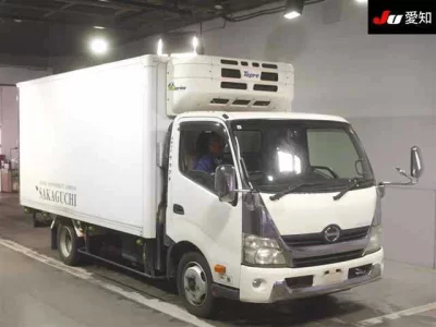 Hino DUTRO  с аукциона в Японии