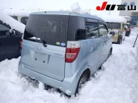 Honda ZEST лот № 1608 оценка 3.5  с аукциона в Японии 4