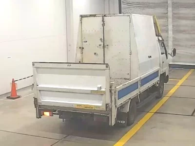 Hino DUTRO  с аукциона в Японии