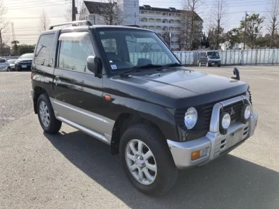 Mitsubishi PAJERO MINI
