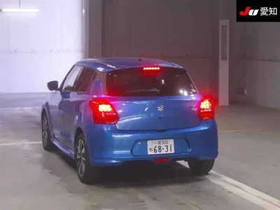 Suzuki SWIFT  с аукциона в Японии