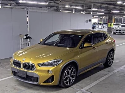 BMW X2
