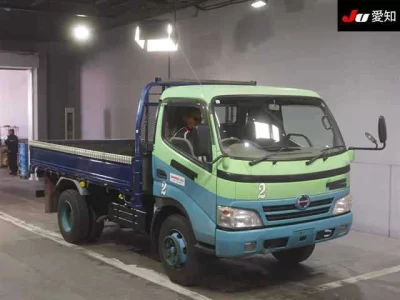 Hino DUTRO  с аукциона в Японии