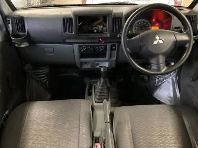 Mitsubishi MINICAB VAN