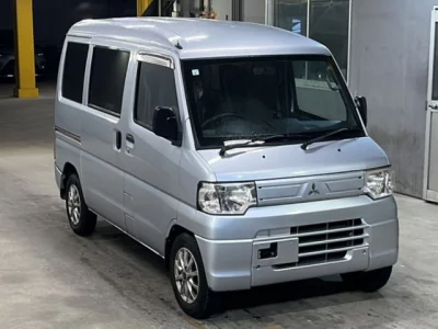 Mitsubishi MINICAB VAN