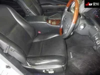 Lexus LS лот № 4180 оценка 4  с аукциона в Японии 5