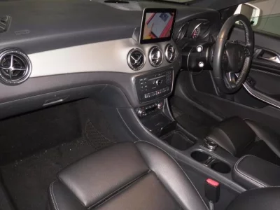 Mercedes-Benz CLA CLASS