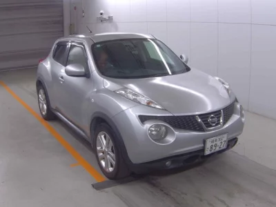 Nissan JUKE  с аукциона в Японии