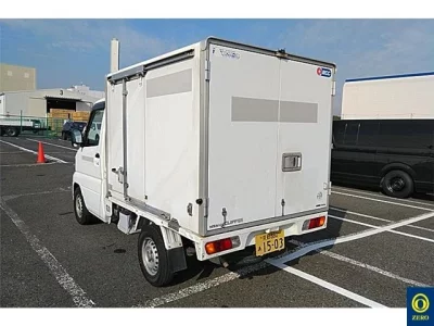 Nissan CLIPPER TRUCK