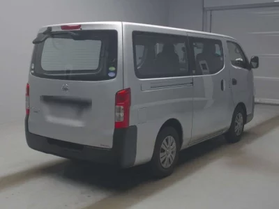 Nissan CARAVAN VAN  с аукциона в Японии