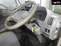 Hino DUTRO лот № 8050 оценка 3.5  с аукциона в Японии 4