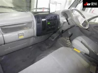 Hino DUTRO лот № 8050 оценка 3.5  с аукциона в Японии 2