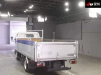 Hino DUTRO лот № 8050 оценка 3.5  с аукциона в Японии 1