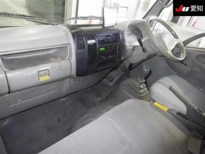 Hino DUTRO  с аукциона в Японии