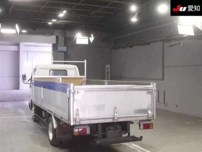 Hino DUTRO  с аукциона в Японии