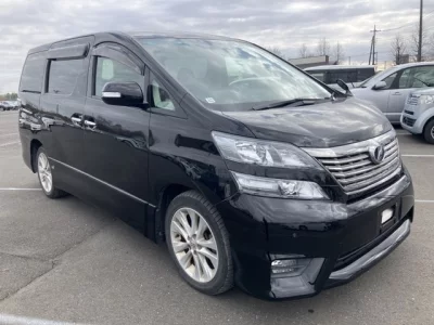 Toyota VELLFIRE  с аукциона в Японии
