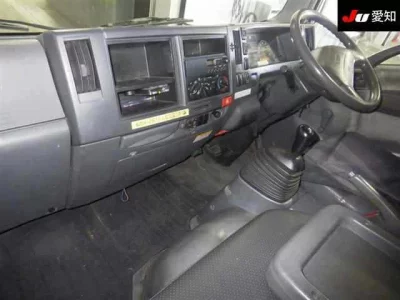 Isuzu TRUCK  с аукциона в Японии