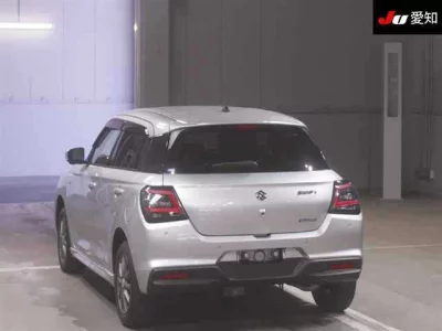 Suzuki SWIFT  с аукциона в Японии