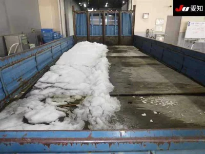 Mazda TITAN  с аукциона в Японии