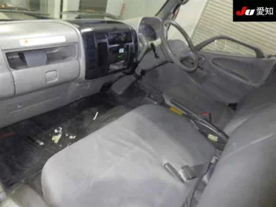 Hino DUTRO  с аукциона в Японии