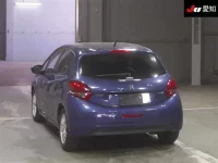 Peugeot 208 лот № 30511 оценка 3  с аукциона в Японии 1