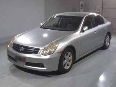 Nissan SKYLINE  с аукциона в Японии