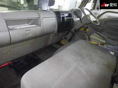 Hino DUTRO  с аукциона в Японии